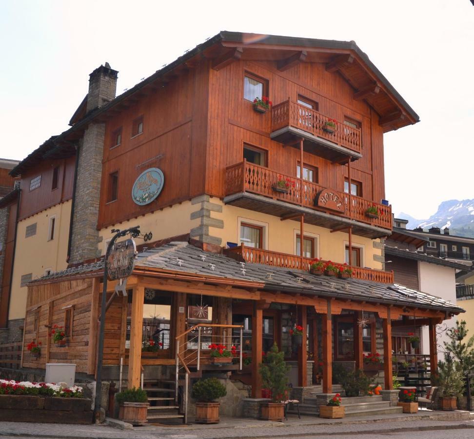 Hotel Mignon بيريوِل تْشيرفينيا المظهر الخارجي الصورة